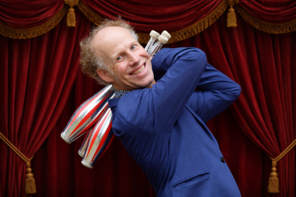 Bremer Jongleur in Theater